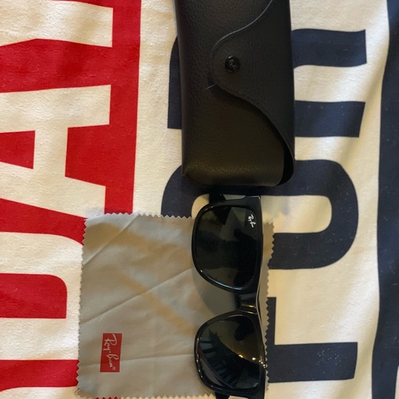 Mens Black RayBan Sunglasses - Picture 2 of 5